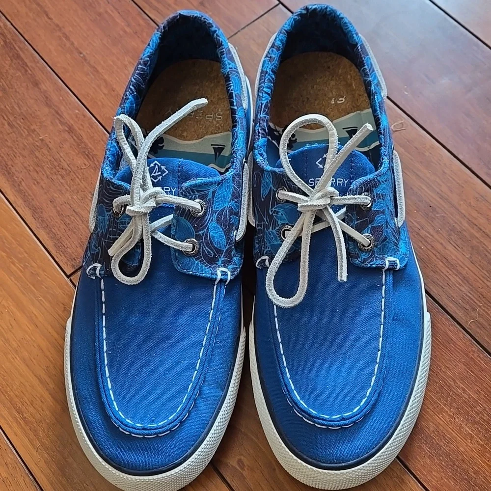 Sperry Mens Bahama II Seasonal Boat Shoe Size 8.5